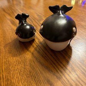 Signed orca, mother and daughter figurines